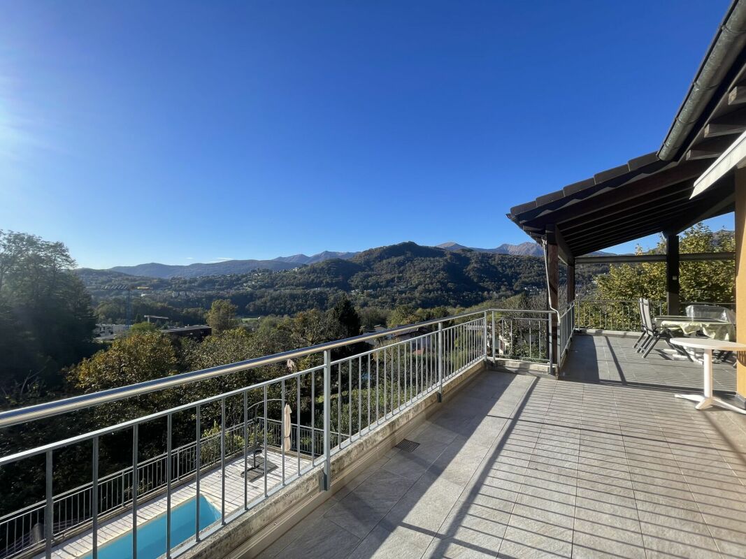 Terrasse mit Panoramablick