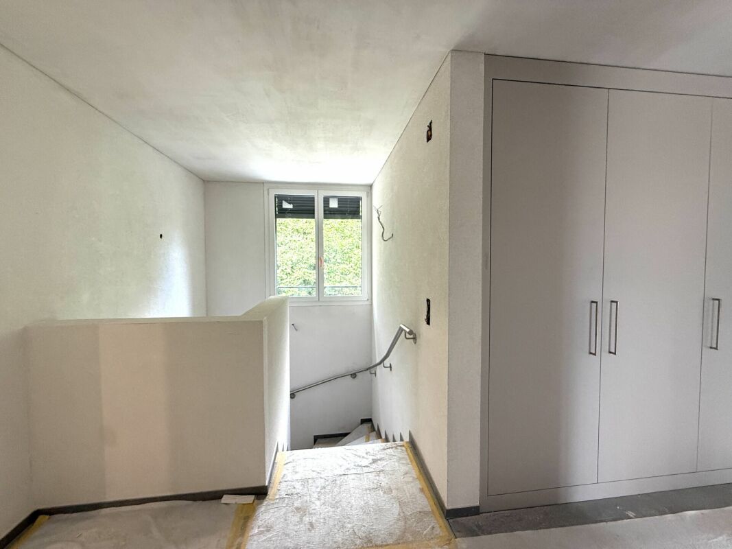 Treppenhaus mit Einbauschrank