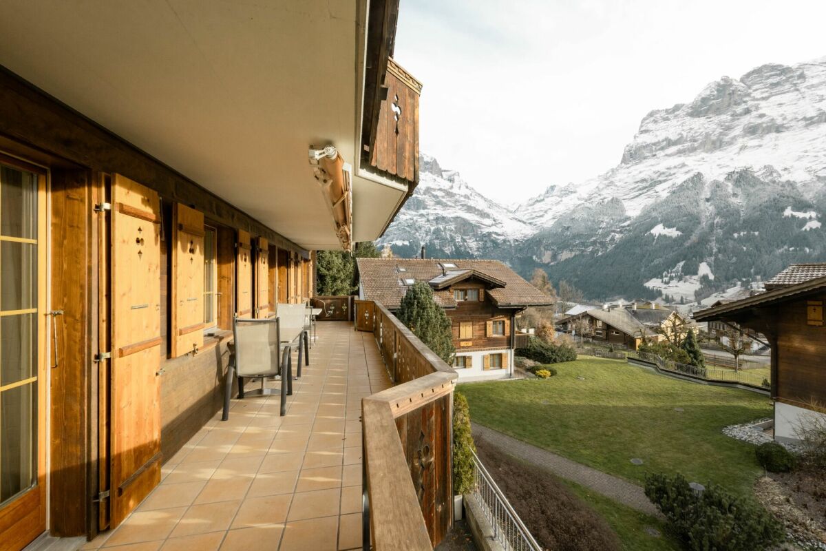 Balkon mit Bergblick