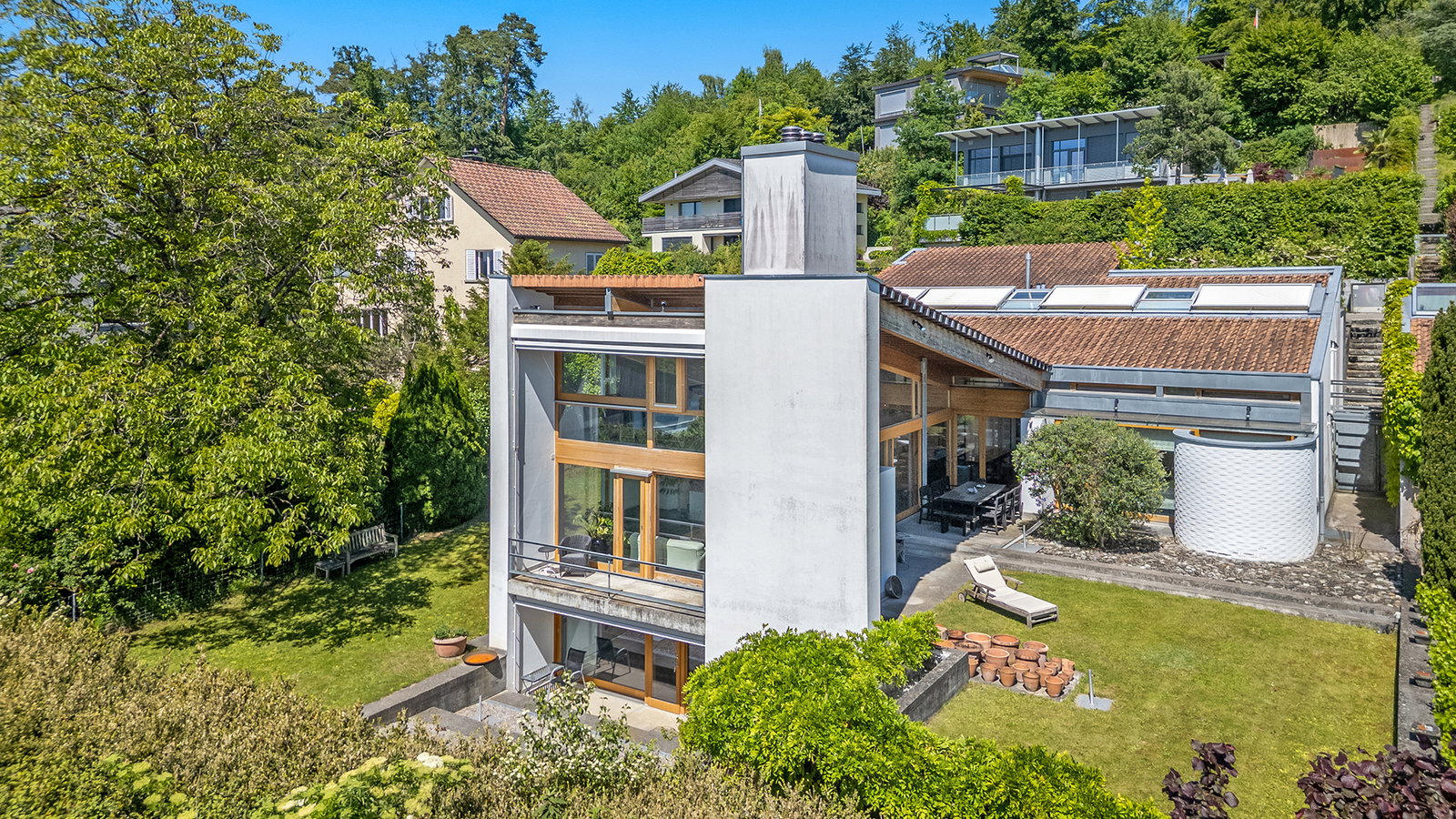 Designerhaus mit lichtdurchflutetem Loft-Charakter – Uster