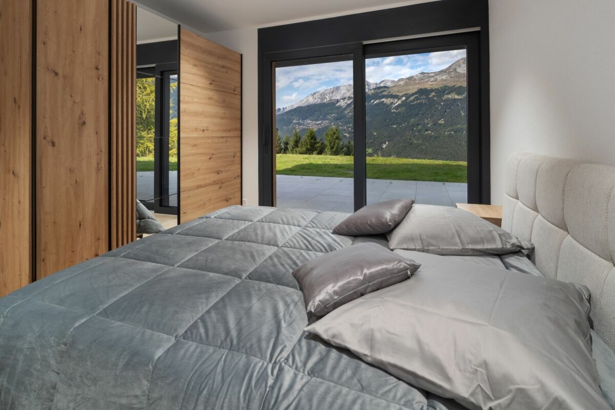 Schlafzimmer mit Bergblick