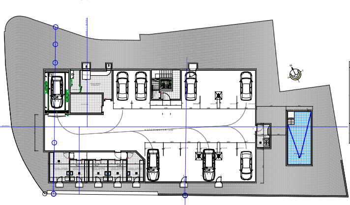 Grundriss einer Garage mit Stellplätzen und Nebenräumen