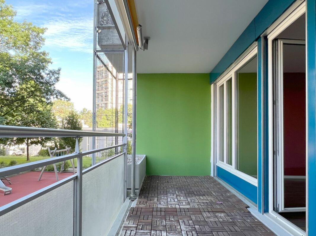 Balkon mit Blick ins Grüne