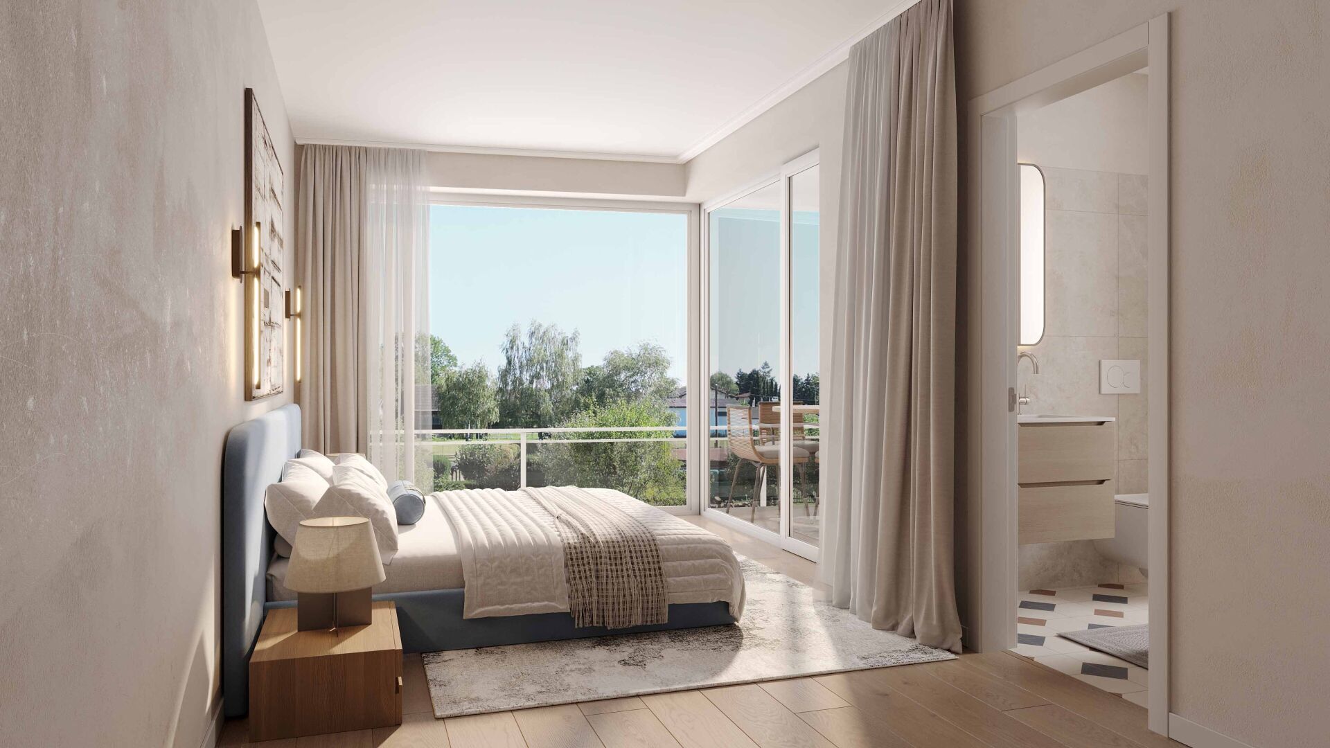 Helles Schlafzimmer mit Balkon und angrenzendem Bad