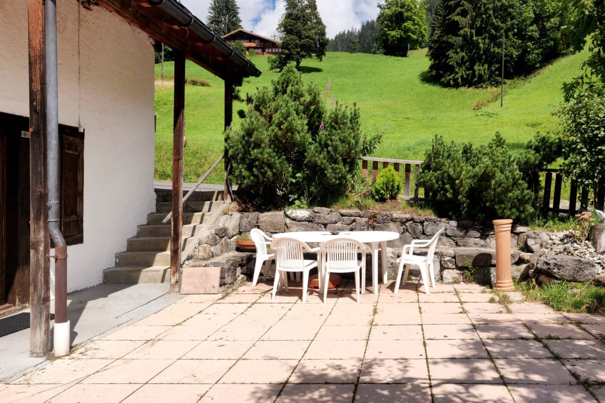 Terrasse mit Gartenblick