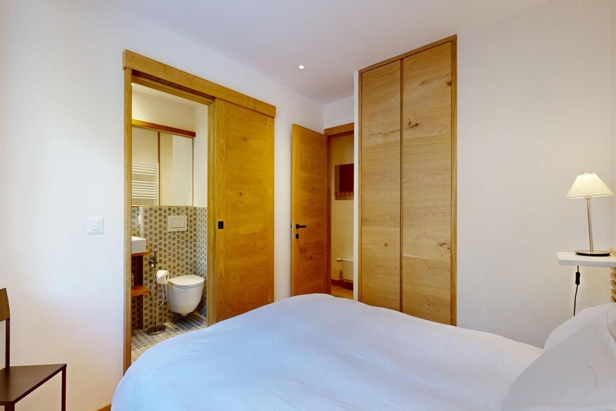 Schlafzimmer mit Badzugang