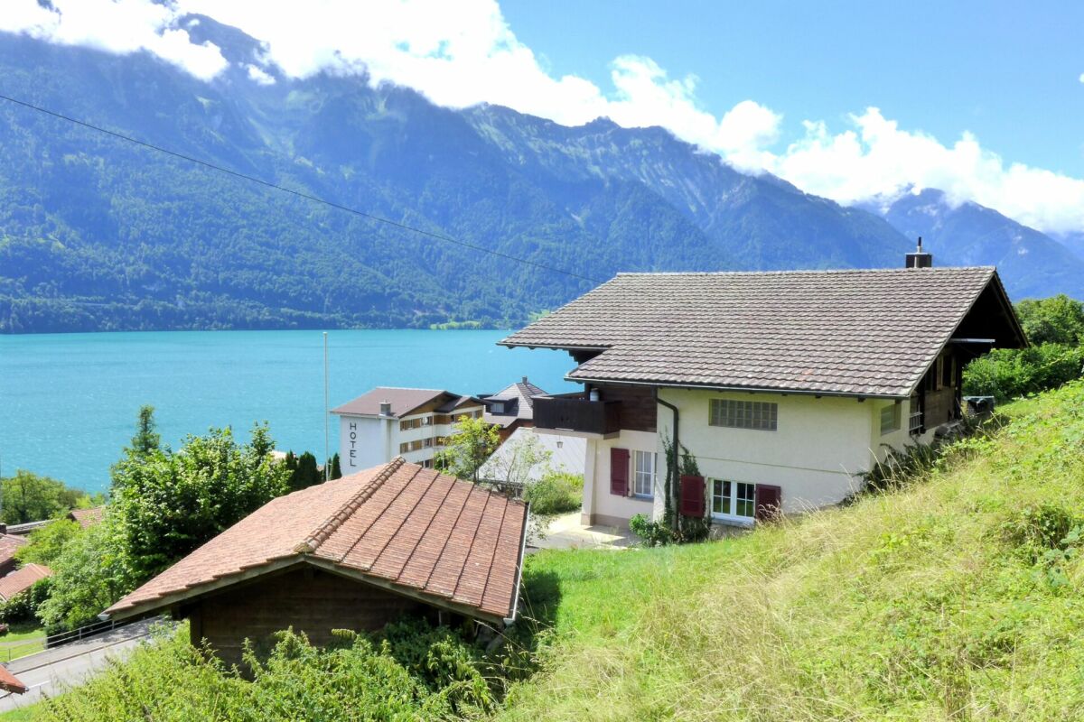 See- und Berghaus in sonniger Hanglage