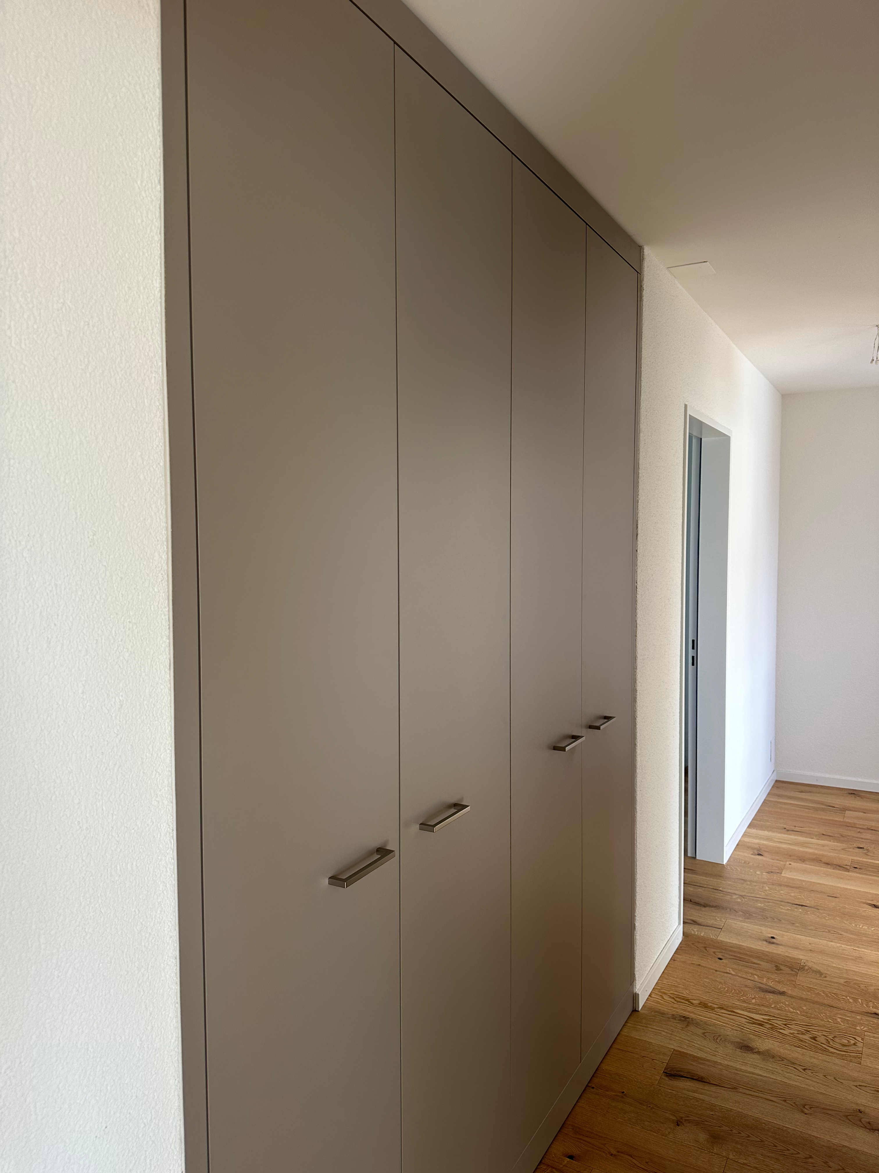 Flur mit Einbauschrank