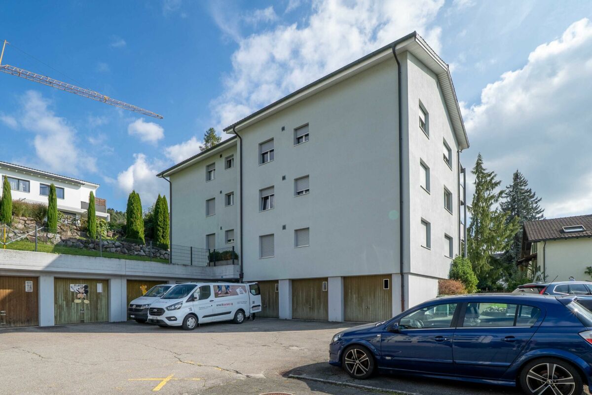 Mehrfamilienhaus mit Garagenhof