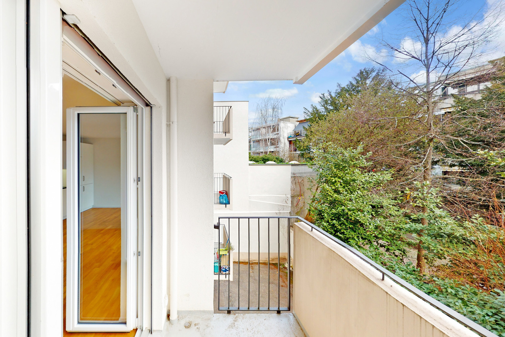 Balkon mit Blick ins Grüne