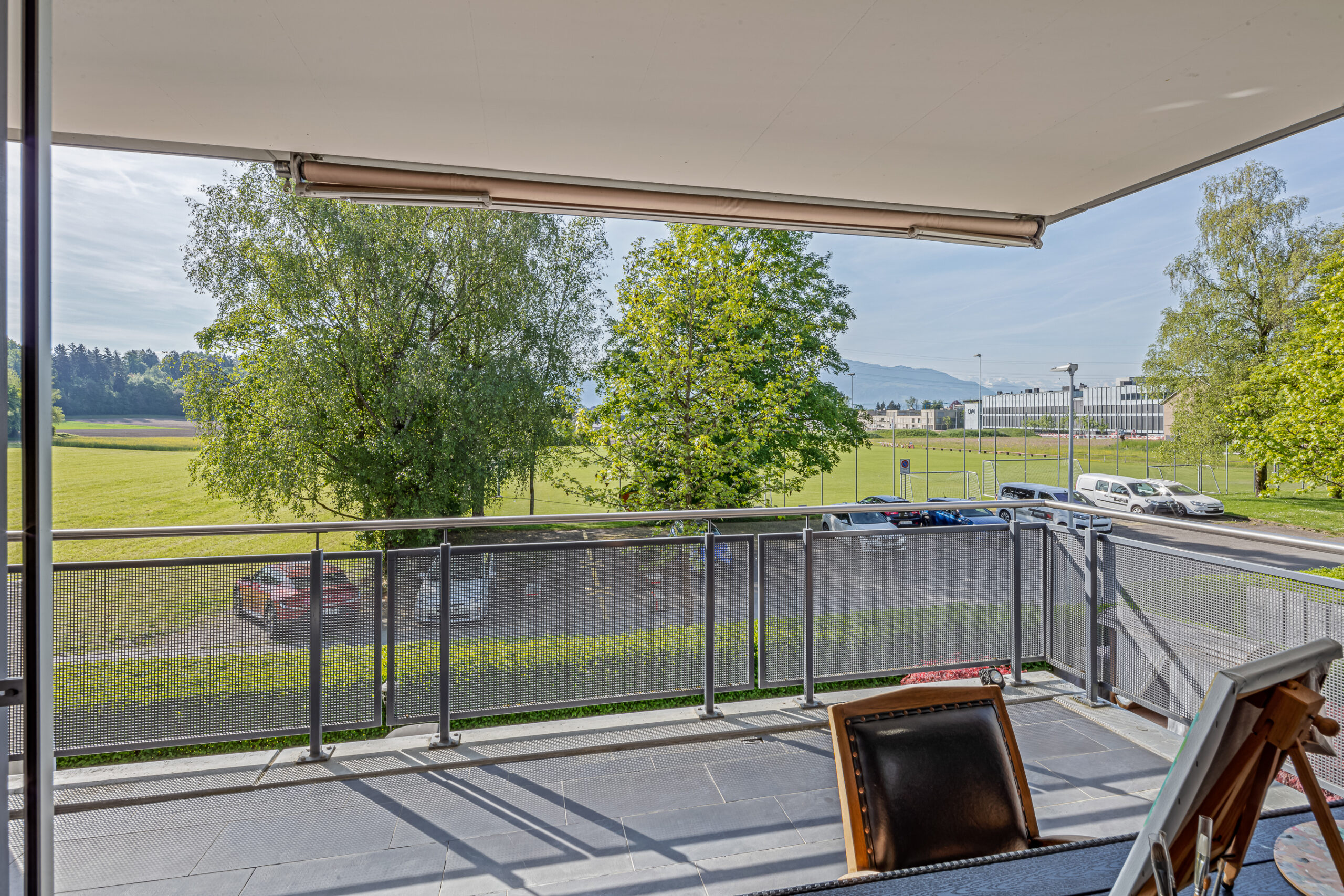 Balkon mit Blick ins Grüne