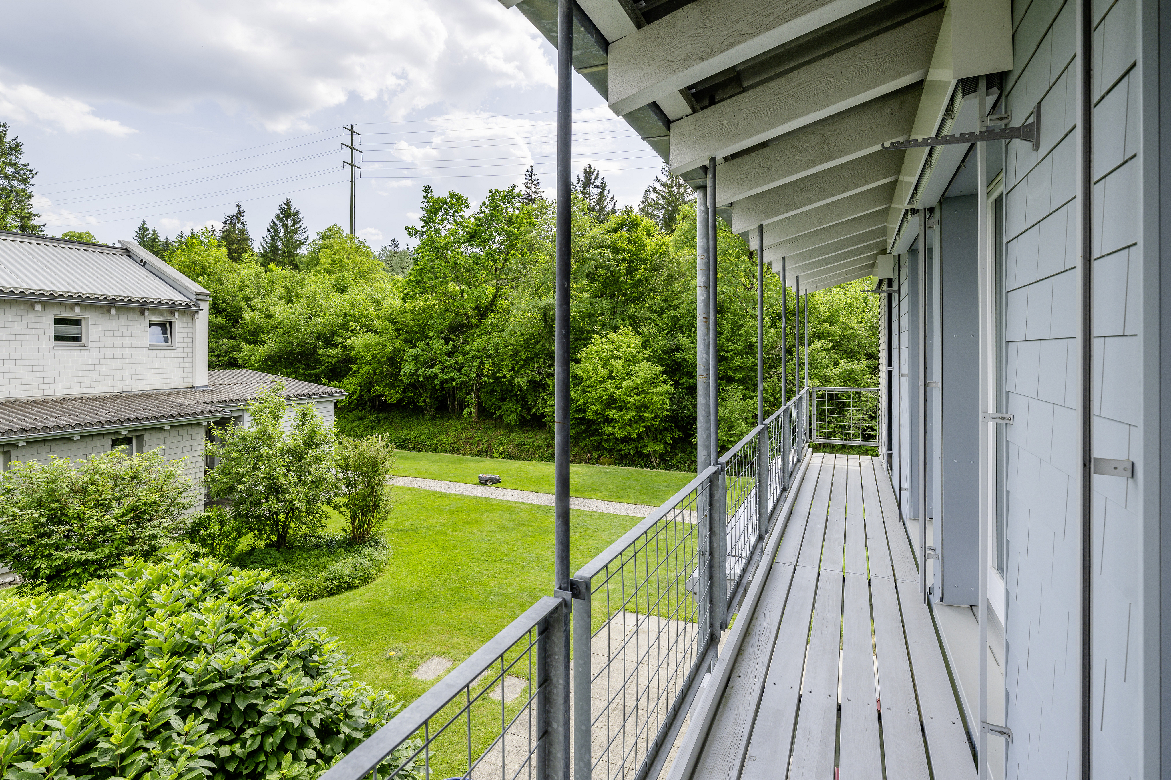 Balkon mit Blick ins Grüne