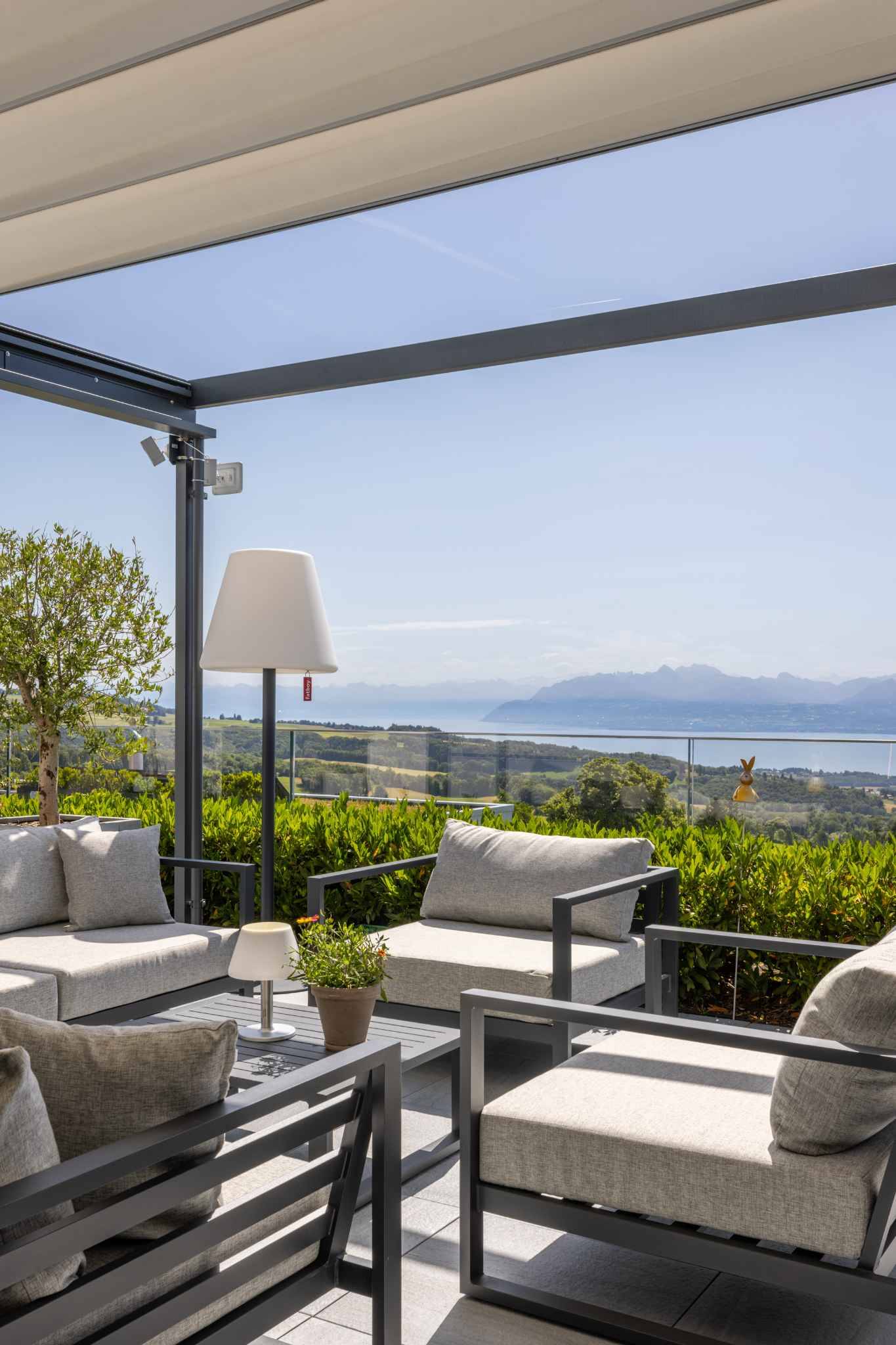 Terrasse mit Seeblick
