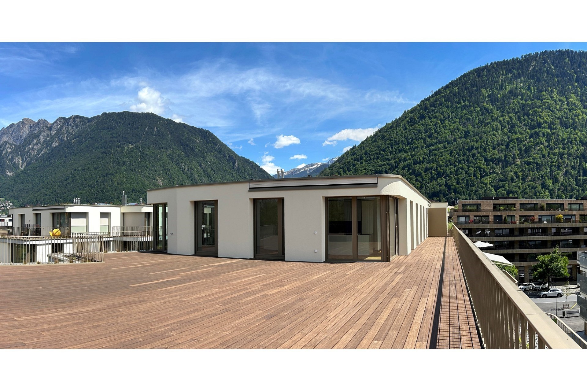 61⁄2 Zimmerwohnung im Dachgeschoss, mit 400m2 Terrasse. – Chur
