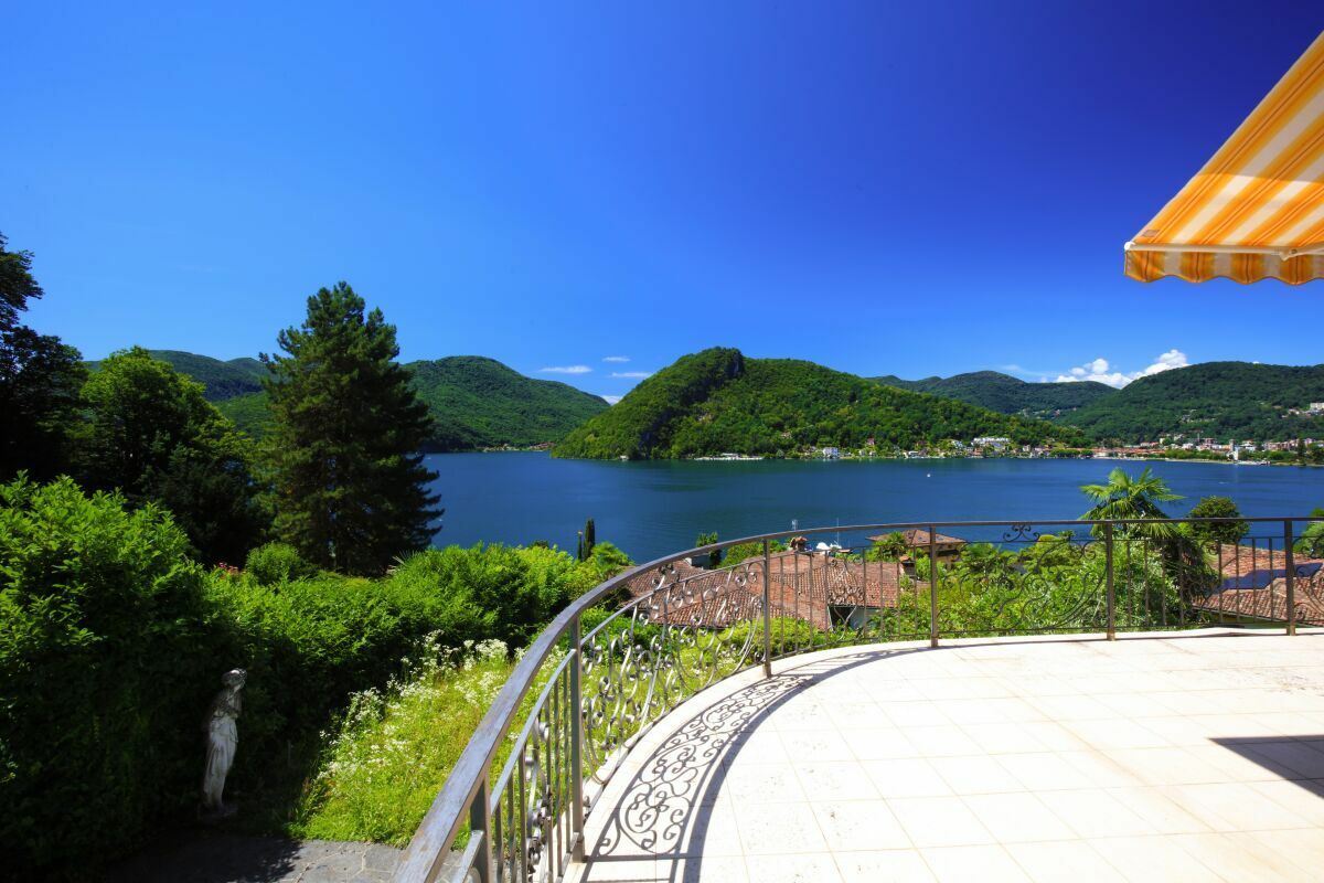 Terrasse mit Seeblick