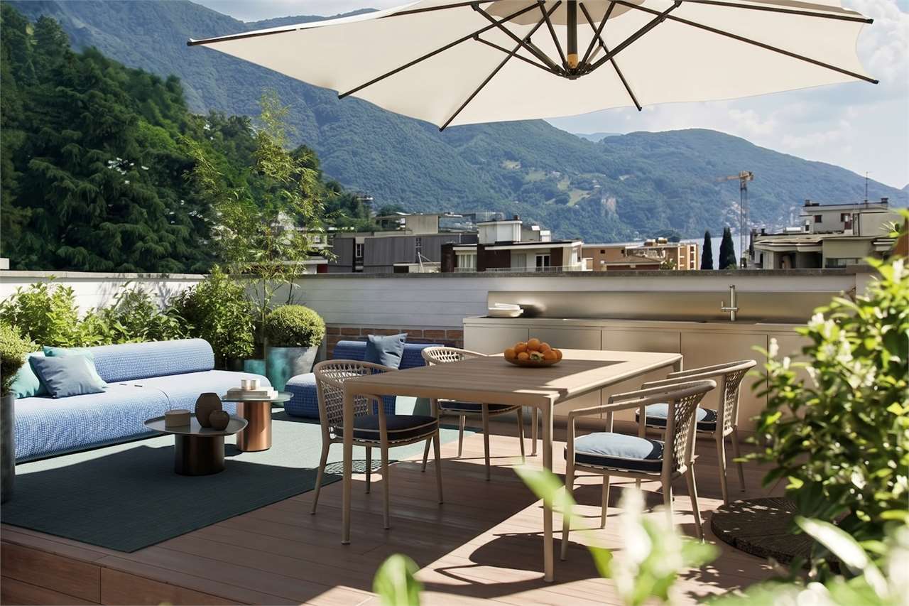Terrasse mit Bergblick
