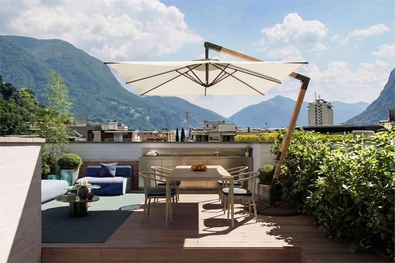 Dachterrasse mit Bergblick