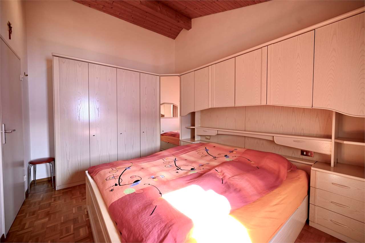 Schlafzimmer mit Einbauschränken