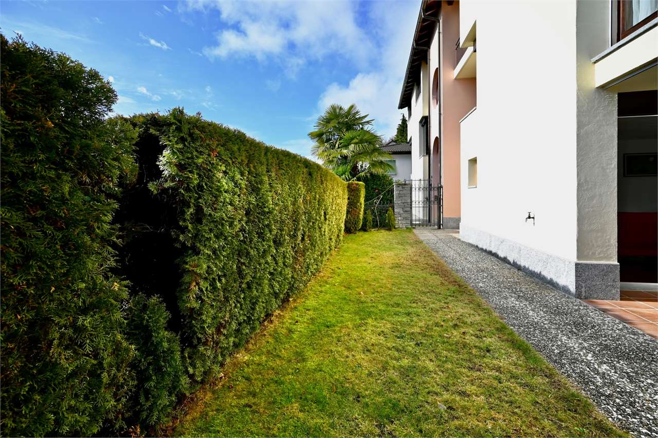 Gartenansicht neben dem Haus