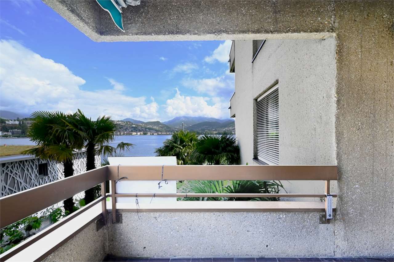Balkon mit Seeblick