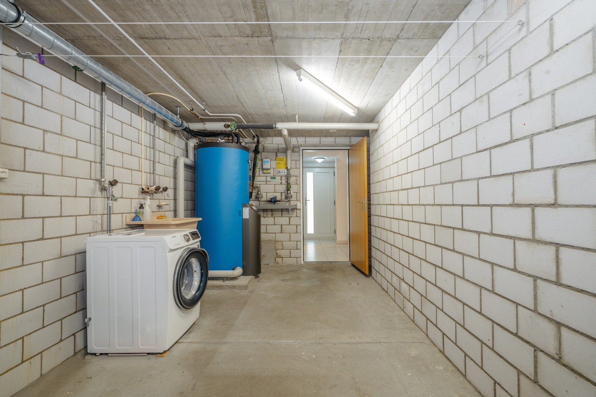 Hauswirtschafts- und Technikraum im Keller