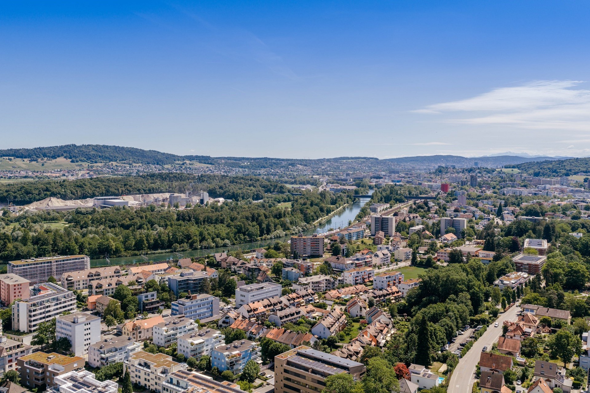 Stadtpanorama aus großer Höhe