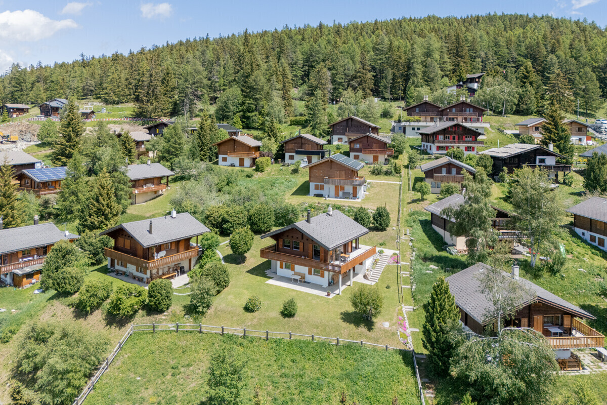 Alpine Siedlung mit Chalets