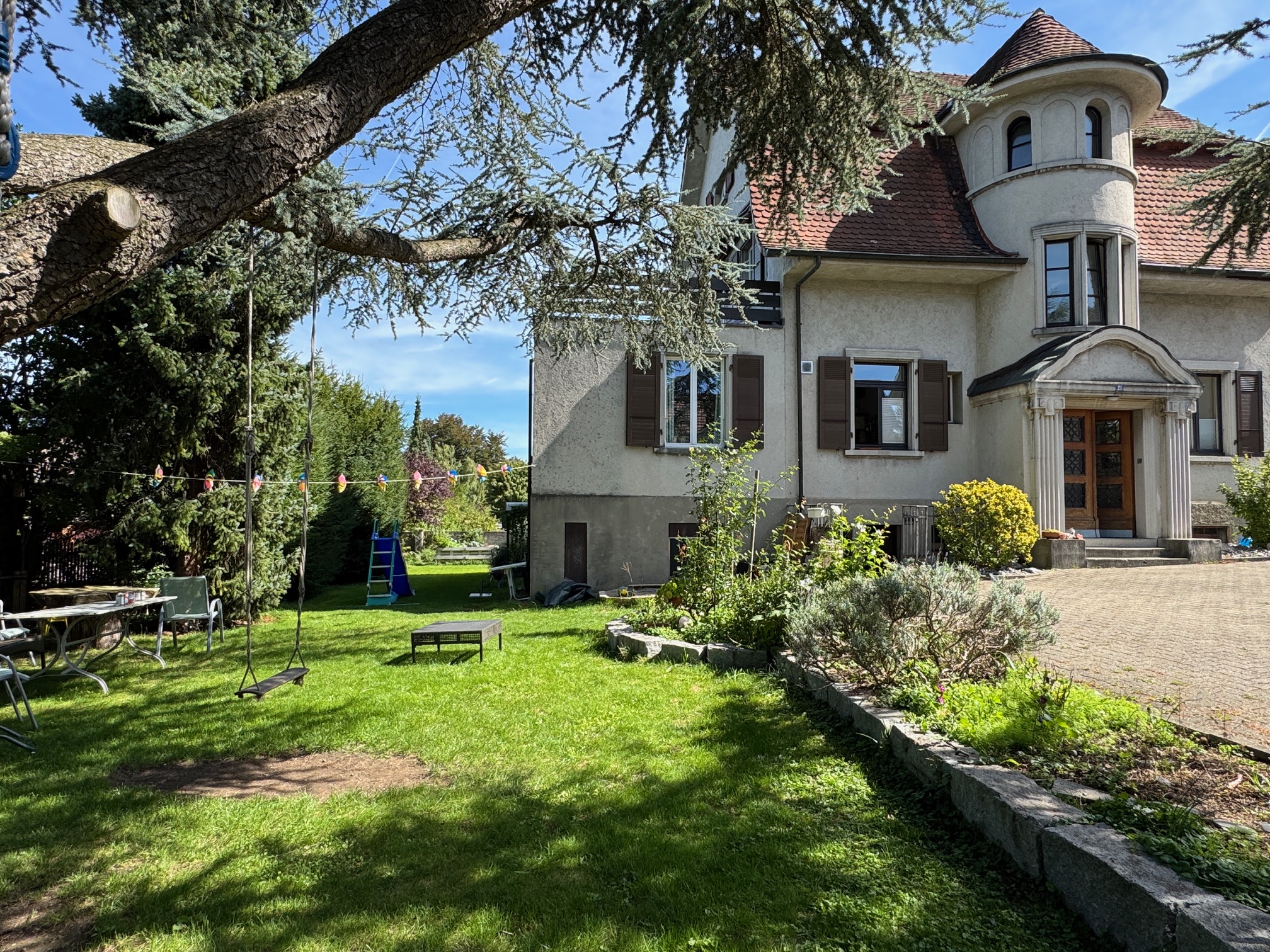 Historische Villa mit Garten