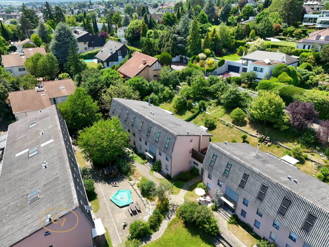 Luftaufnahme eines Wohngebiets