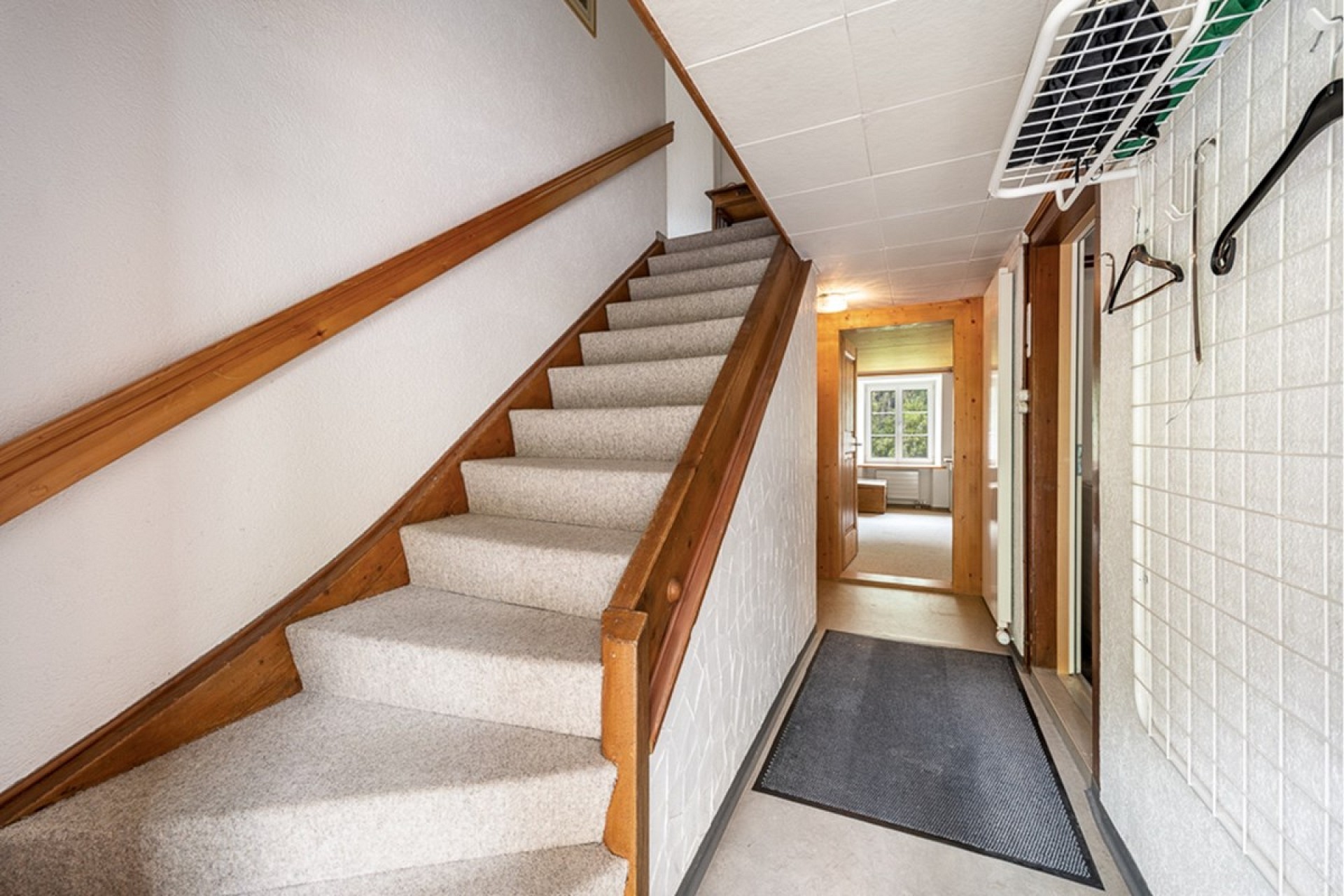 Flur mit Treppe