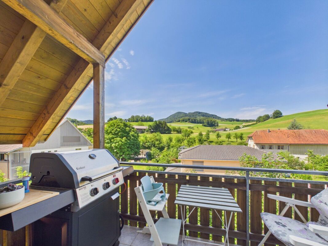 Balkon mit Bergblick