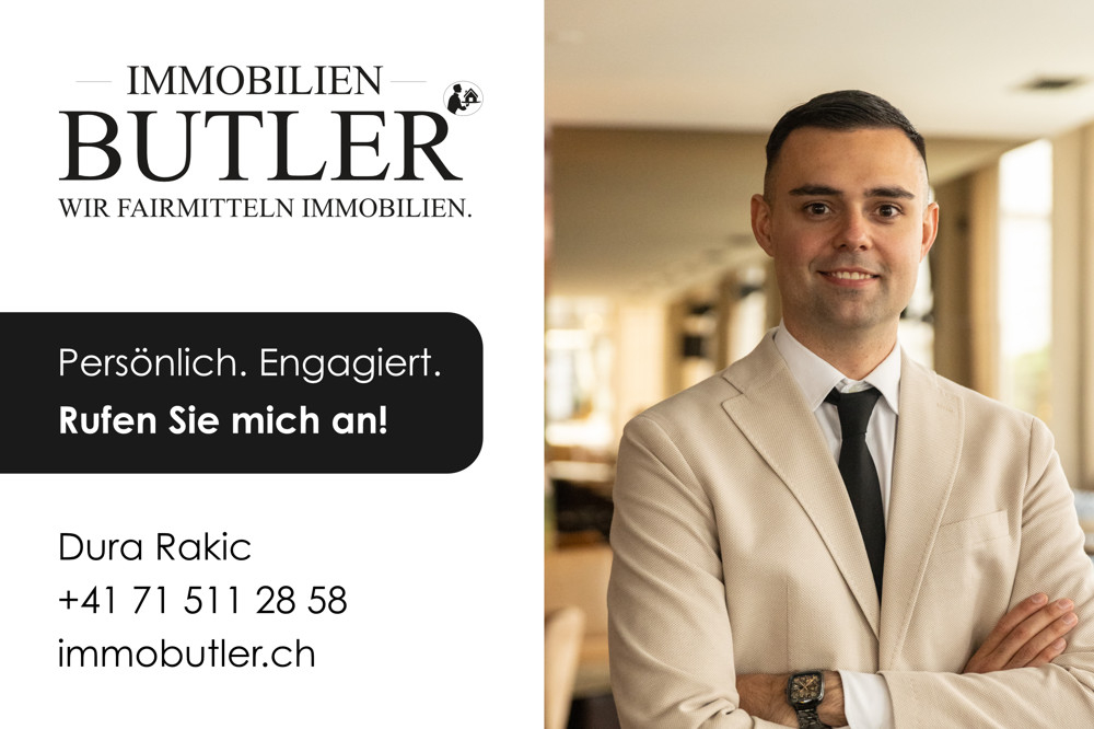 Werbebild eines Immobilienmaklers mit Markenlogo und Porträt