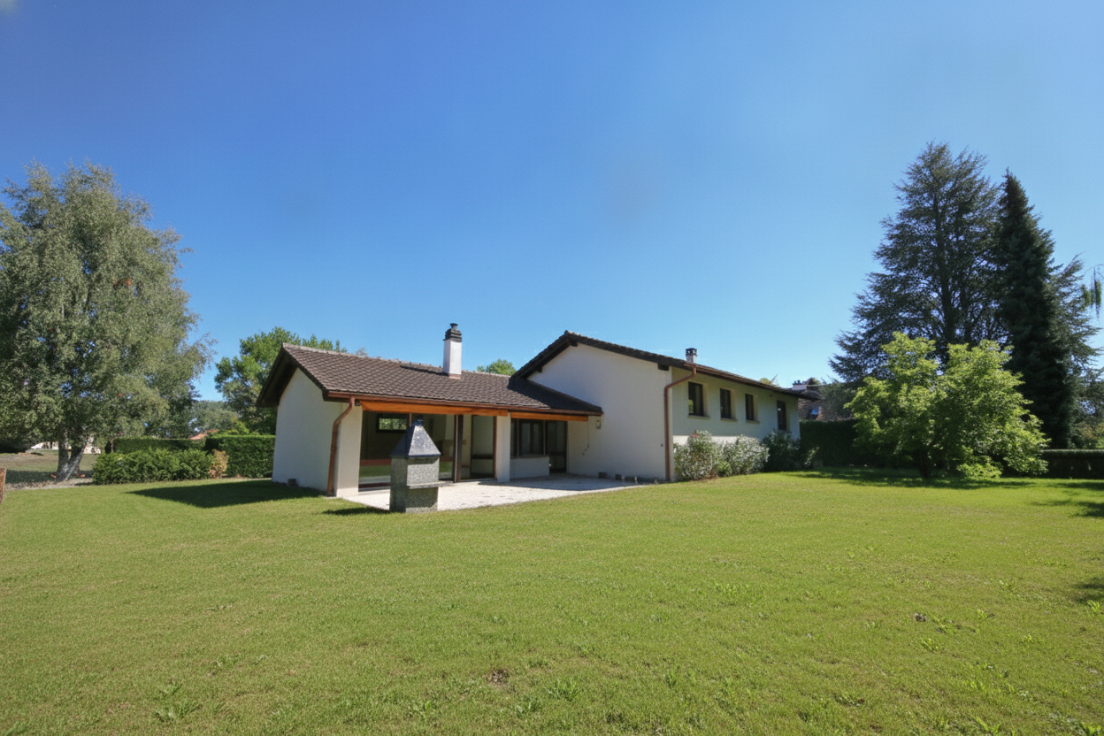 Schönes Haus 7 Zimmer/5 Schlafzimmer/Garten und Terrasse – Crans (VD)