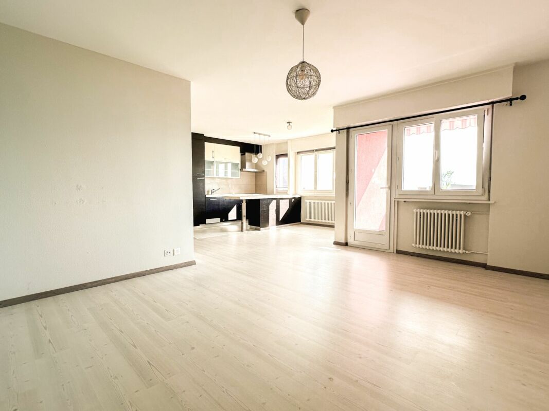 Offener Wohnbereich mit Küche