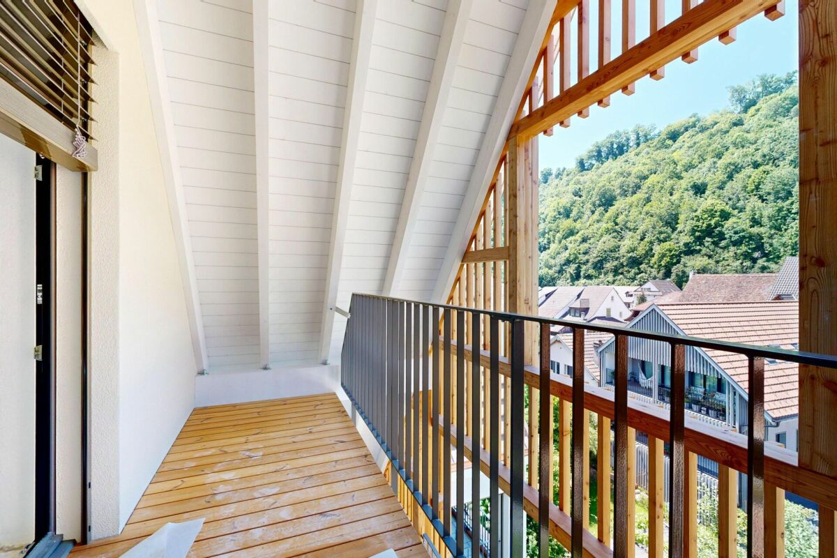 Balkon mit Bergblick
