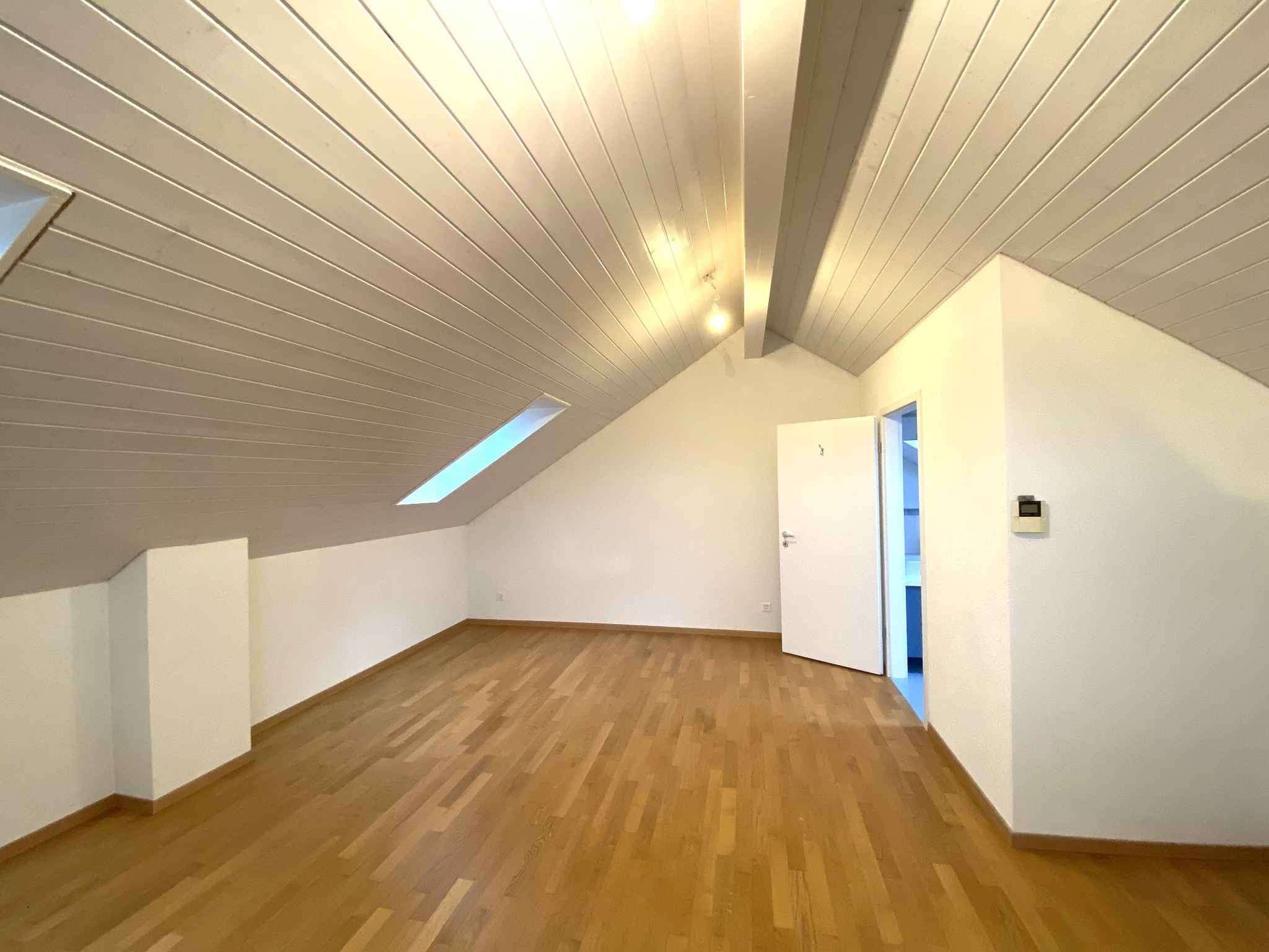 Ausgebauter Dachraum mit Dachschrägen