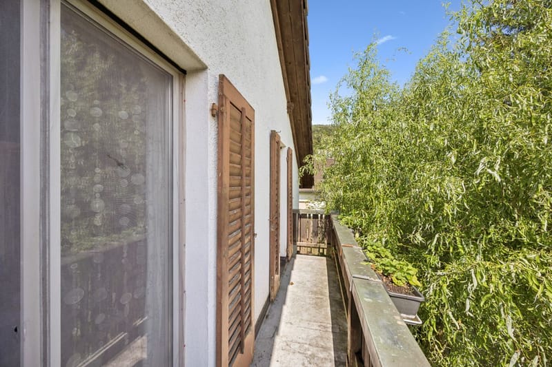 Balkon mit Blick ins Grüne