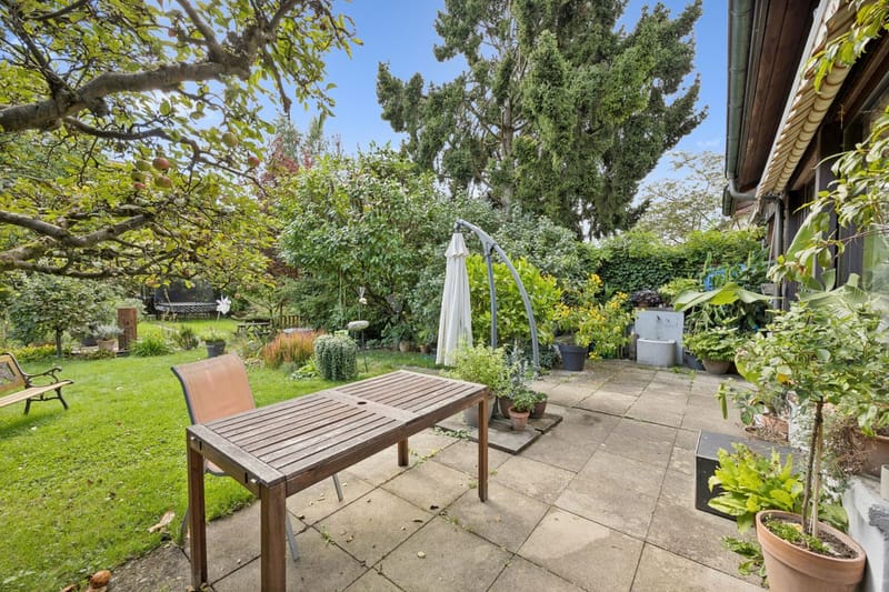 Garten mit Terrasse