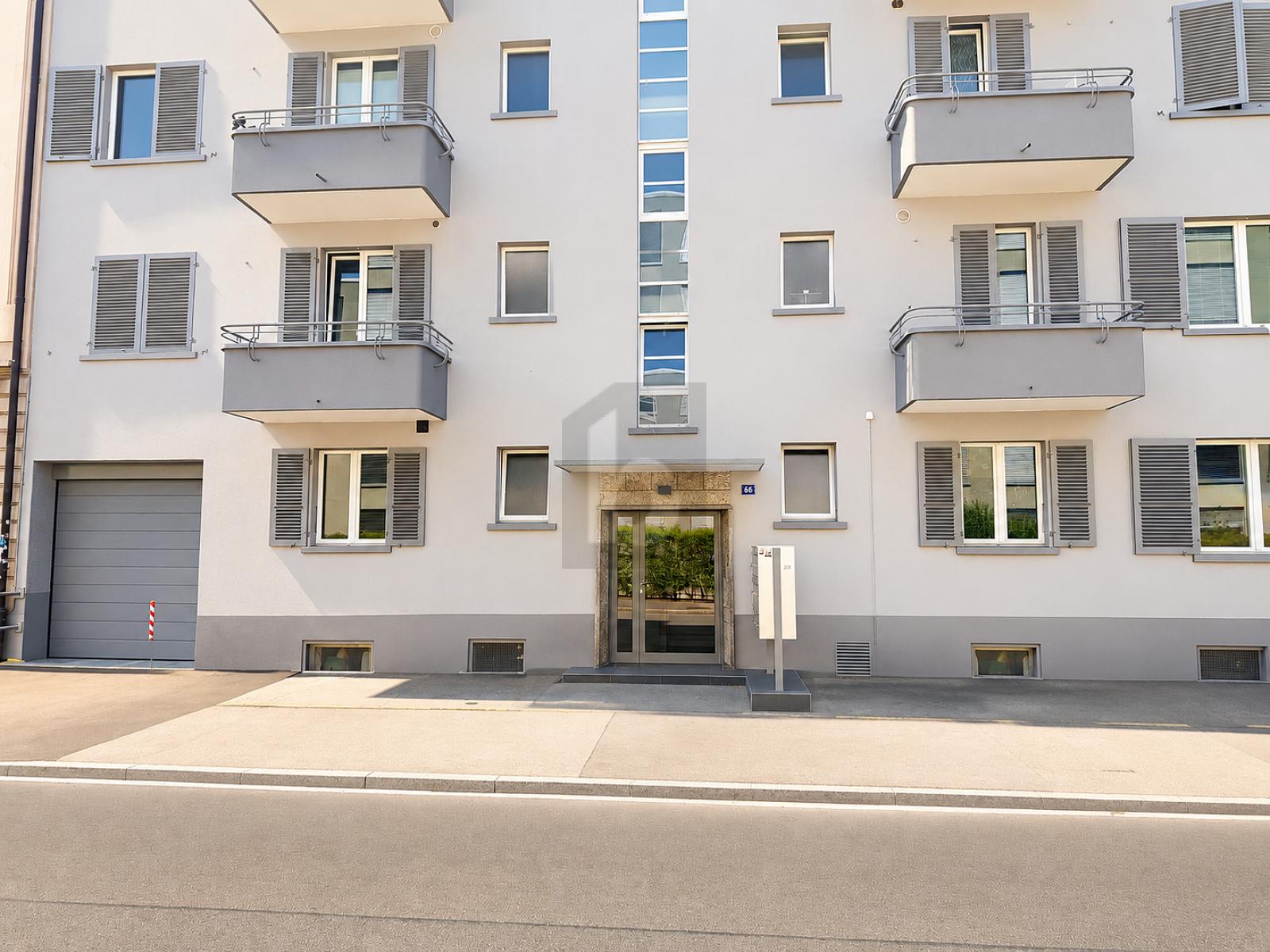 HELL MIT TERRASSE UND GEMEINSCHAFTSGARTEN – Biel/Bienne