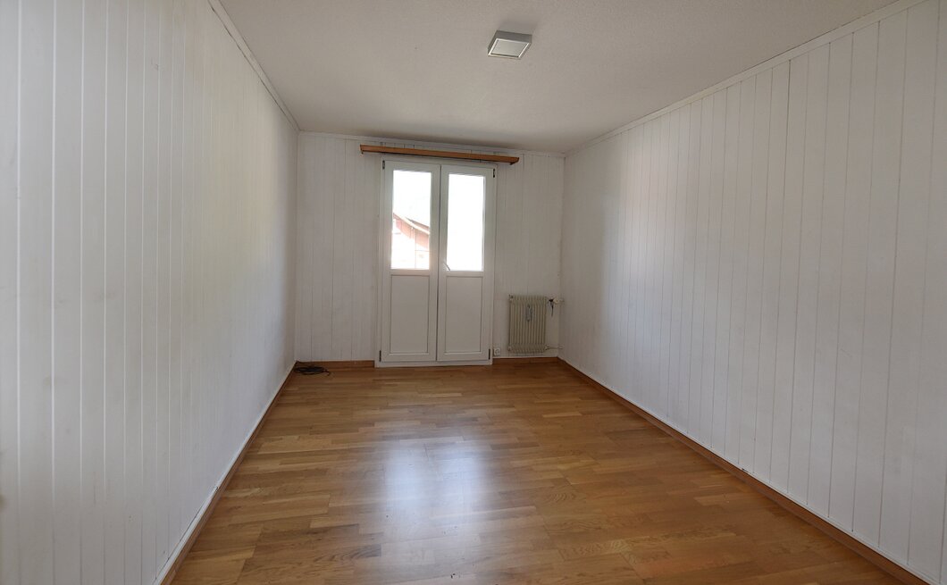 4-Zimmerwohnung 2. OG – Lungern