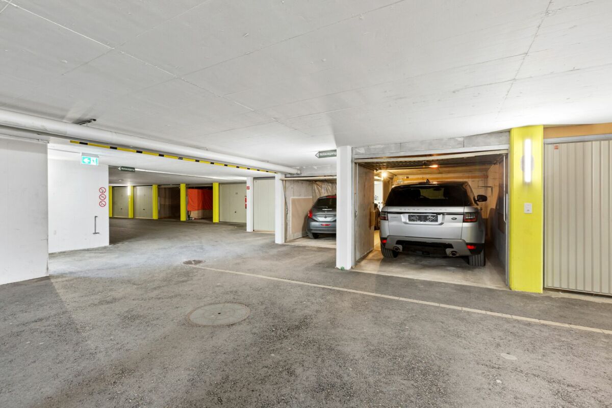Tiefgarage mit Einzelgaragen