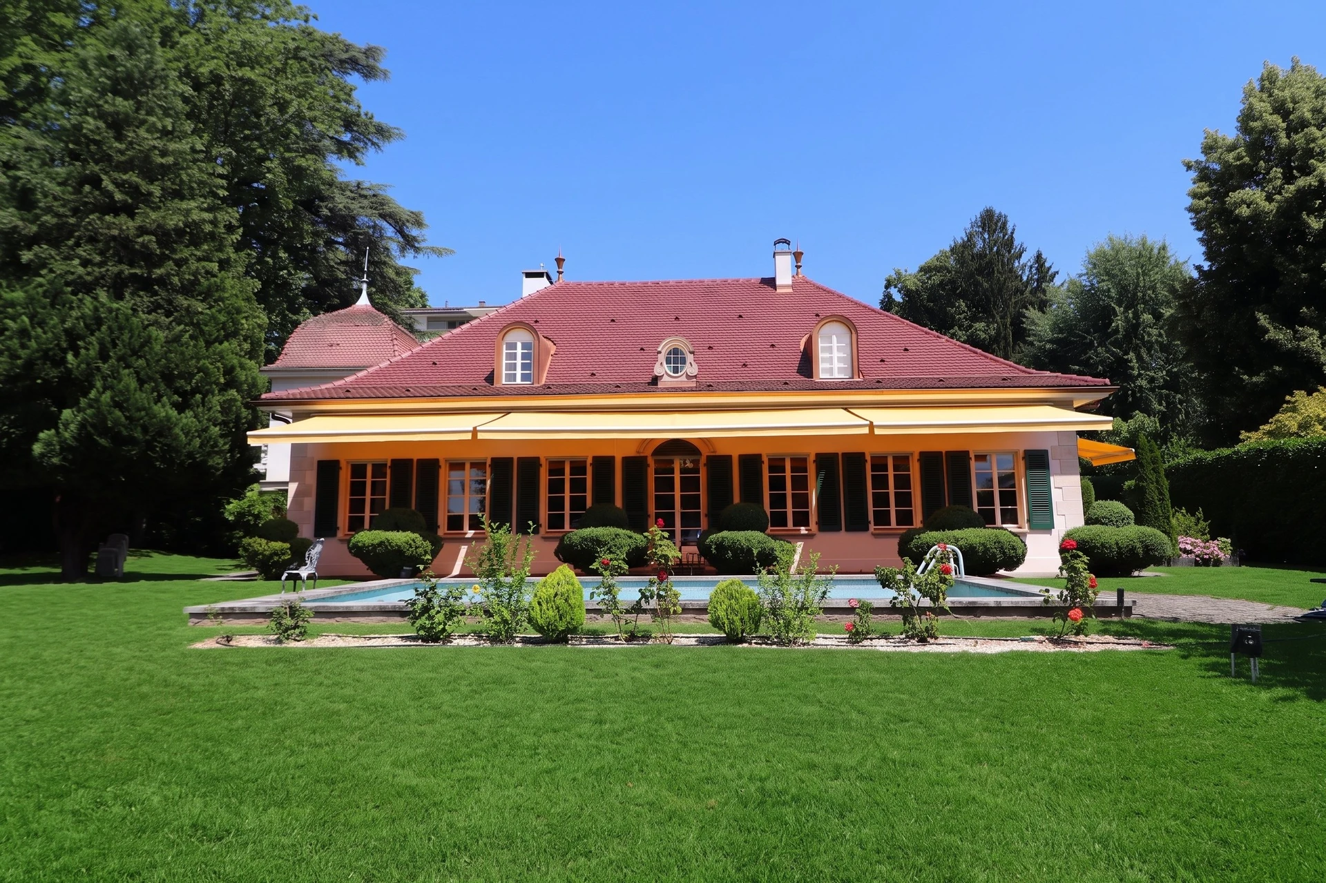 Historische Villa mit Garten und Pool