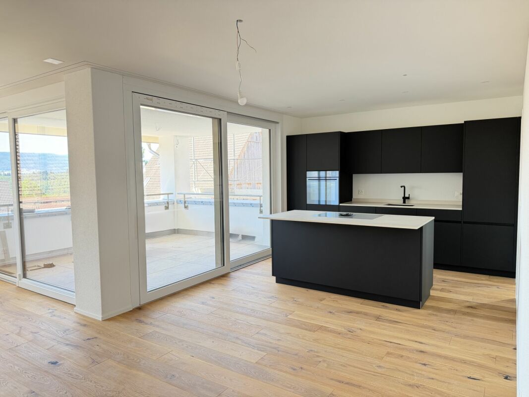 Neubau 4.5 Zimmer-Wohnung im 1. OG mit Tiefgarage – Nenzlingen