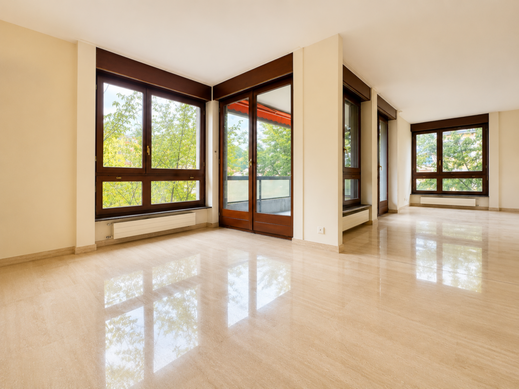 Große Wohnung mit Terrasse – Lugano