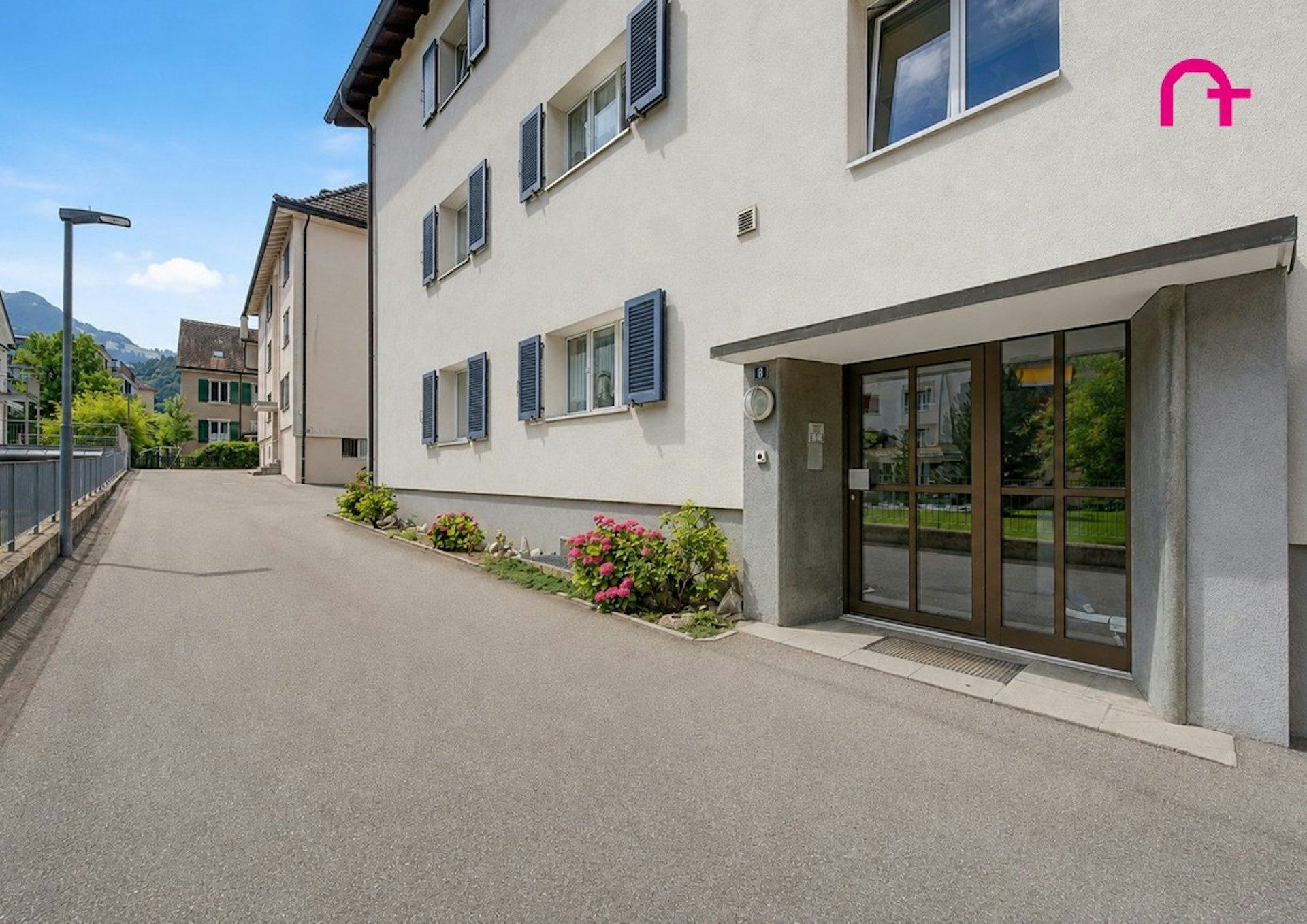 Bahnhof, Einkauf und Freizeit vor der Haustür - Ihr Zuhause in Chur – Chur