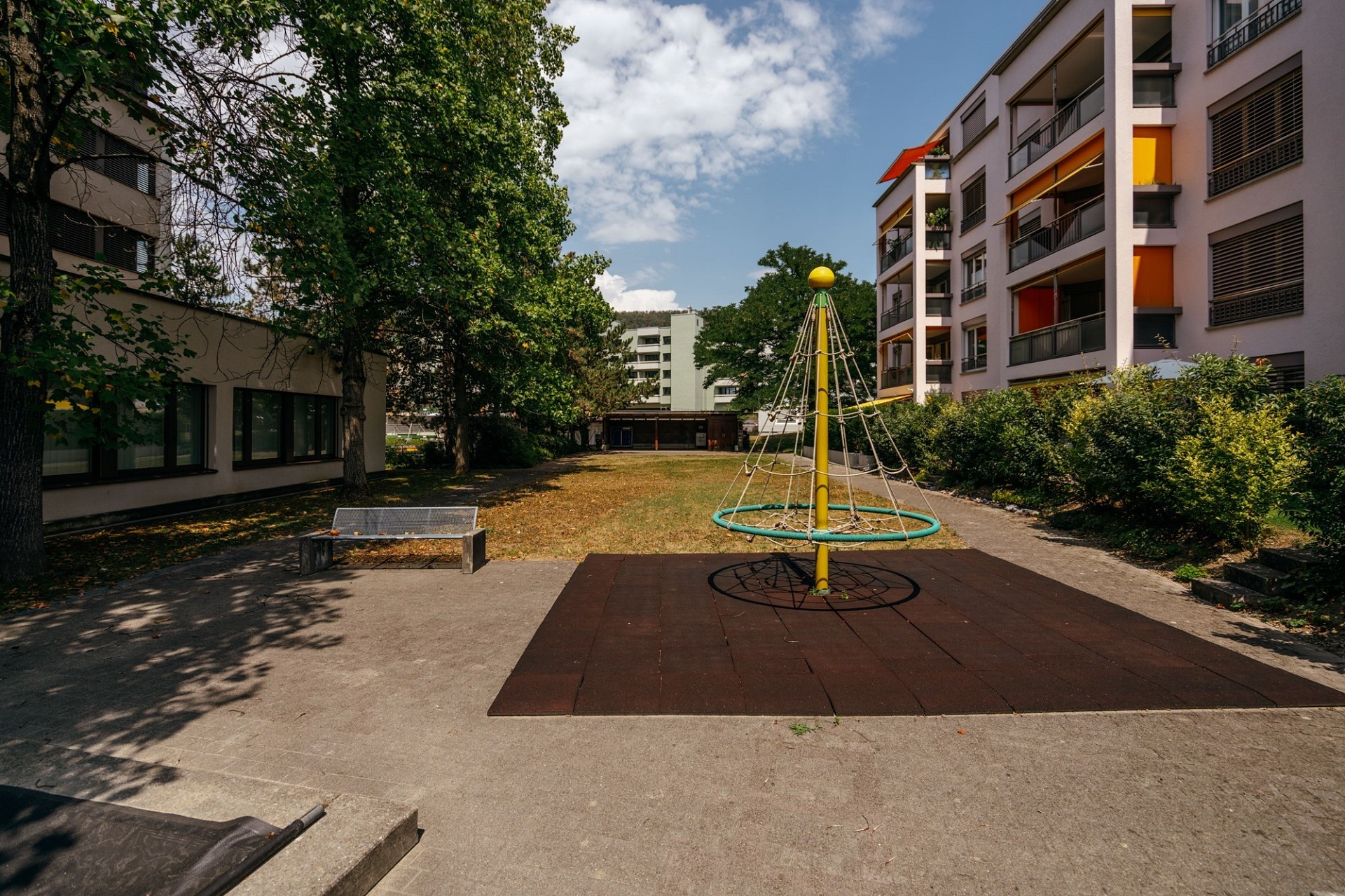 Innenhof mit Spielbereich