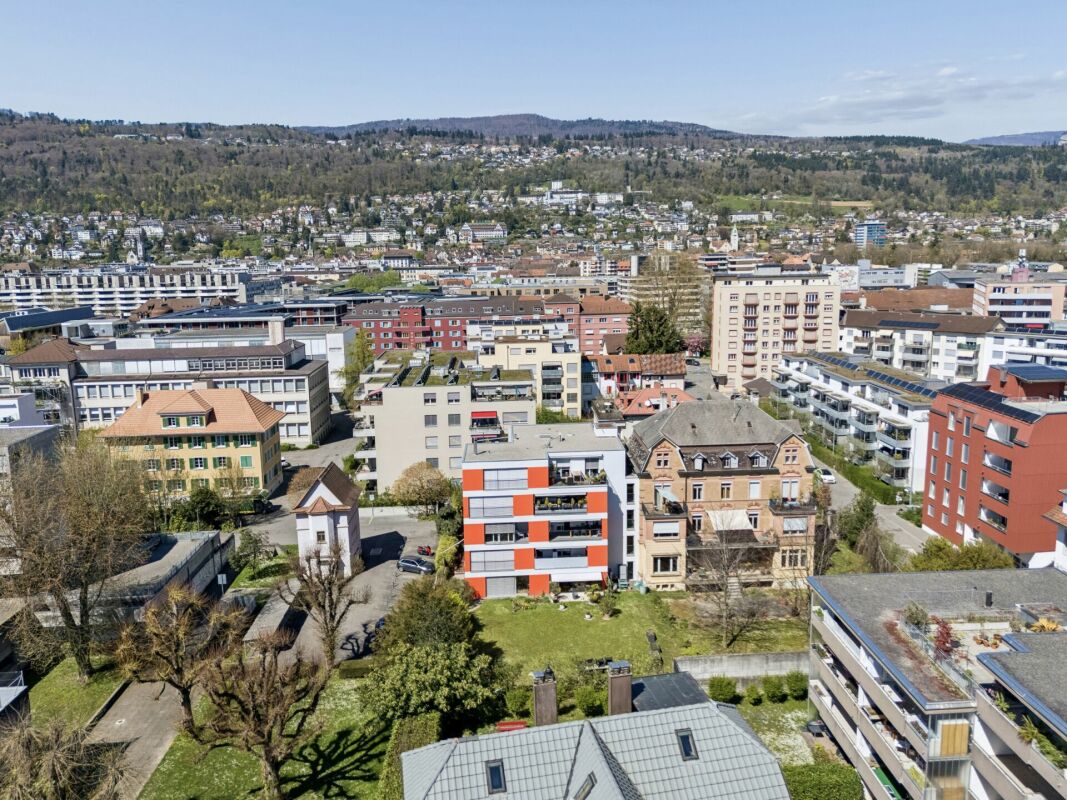 Großzügige 6,5-Zimmerwohnung im Herzen von Biel – Biel/Bienne
