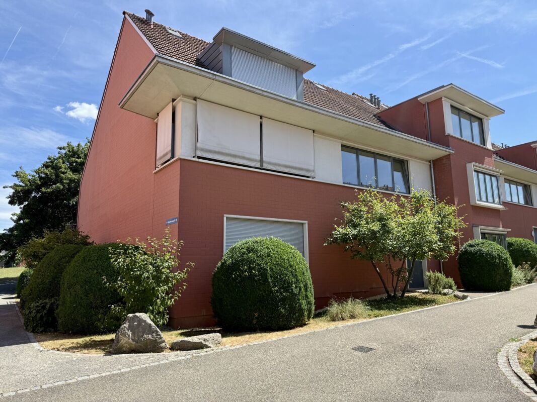Grosszügige 4.5-Zi.-Maisonette-Wohnung mit Hobbyraum – Oberwil BL