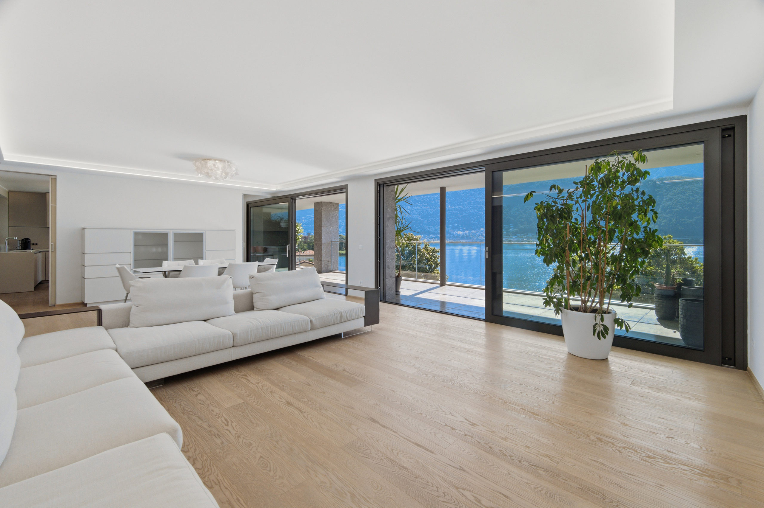 Residenza Villa Branca: Atemberaubendes Penthouse mit Dachterrasse – Lugano